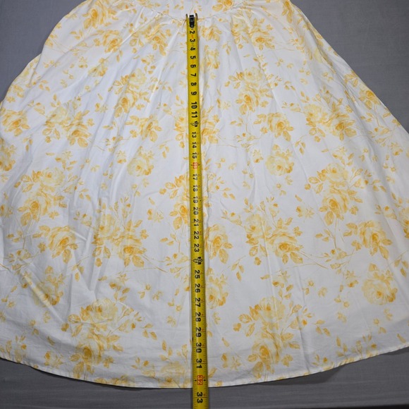 WAYF Desi Corset Midi Dress Small White Yellow Floral Lace Trim Milkmaid Size S - Picture 13 of 13
